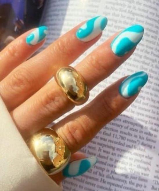 SIMPLE BLACK NAIL DESIGNS