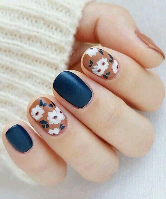 SIMPLE BLUE NAIL DESIGNS