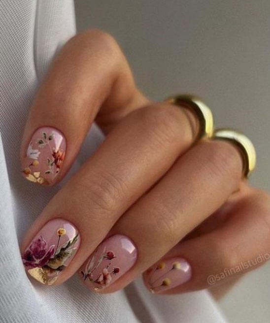 SIMPLE BLUE NAIL IDEAS