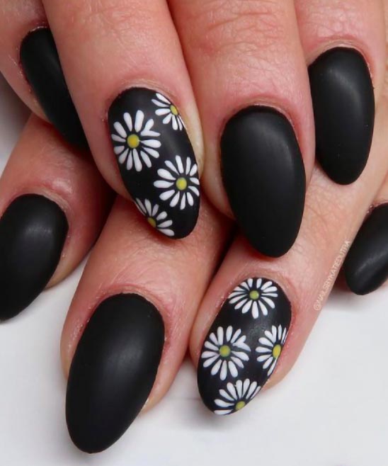 SIMPLE CHRISTMAS NAIL DESIGN IDEAS