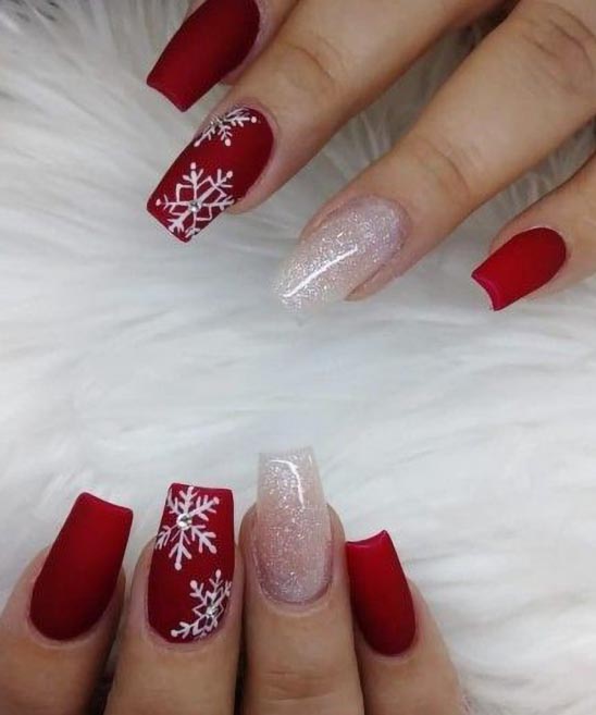 SIMPLE CHRISTMAS NAILS COFFIN SHAPE