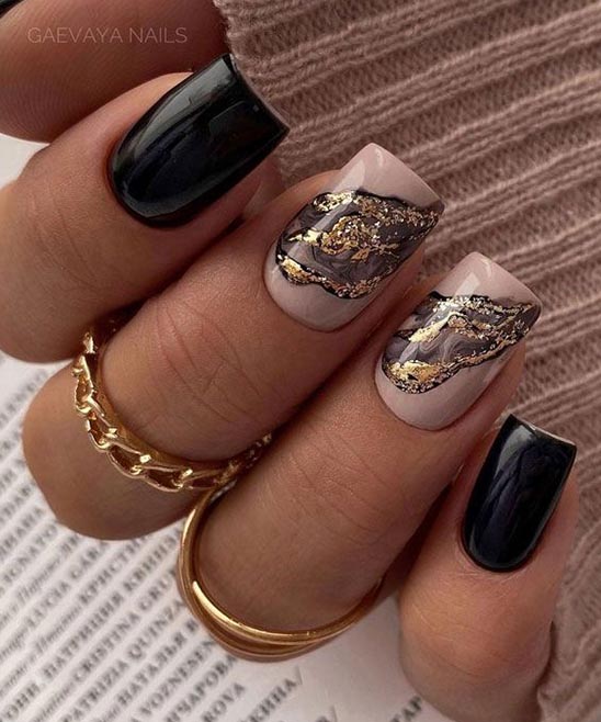 SIMPLE CLASSY BLACK NAIL DESIGNS