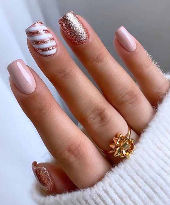 SIMPLE CLASSY CHRISTMAS NAILS