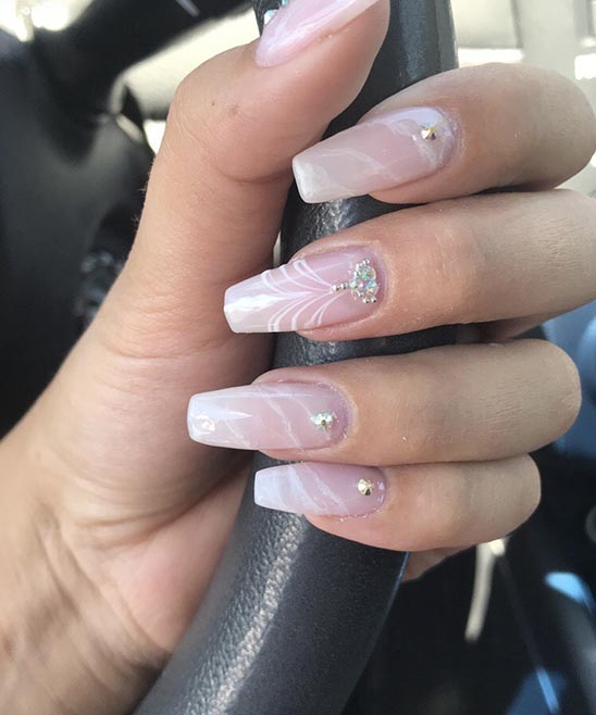 SIMPLE DESIGN FOR SHORT NAILS