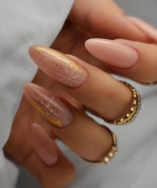 SIMPLE DIAMOND NAIL DESIGN