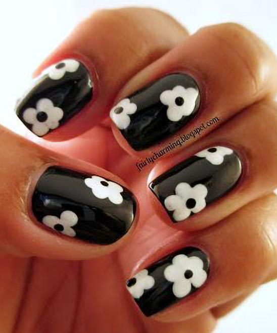 SIMPLE FLOWER NAIL ART DESIGNS