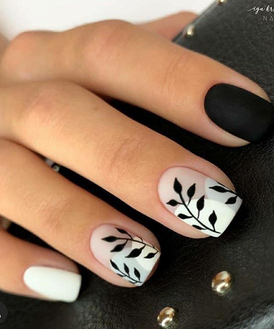 SIMPLE NAILS DESIGNS
