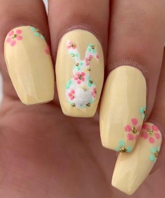 SIMPLE RED VALENTINES DAY NAILS