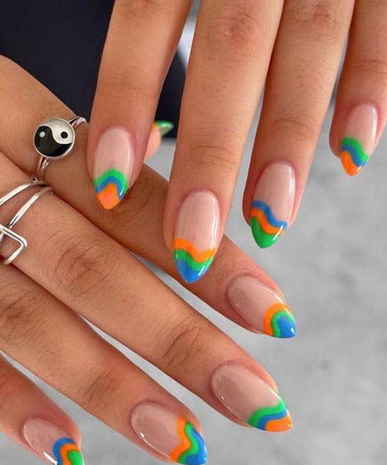 SIMPLE RHINESTONES NAIL DESIGNS