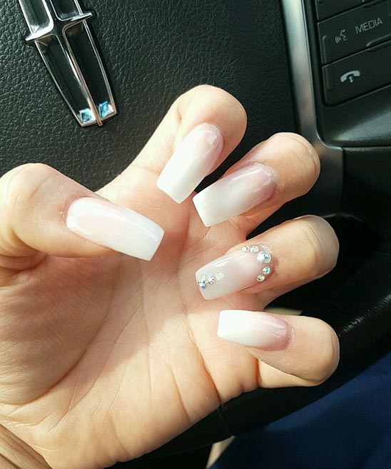 SIMPLE SHORT BLACK NAIL DESIGNS