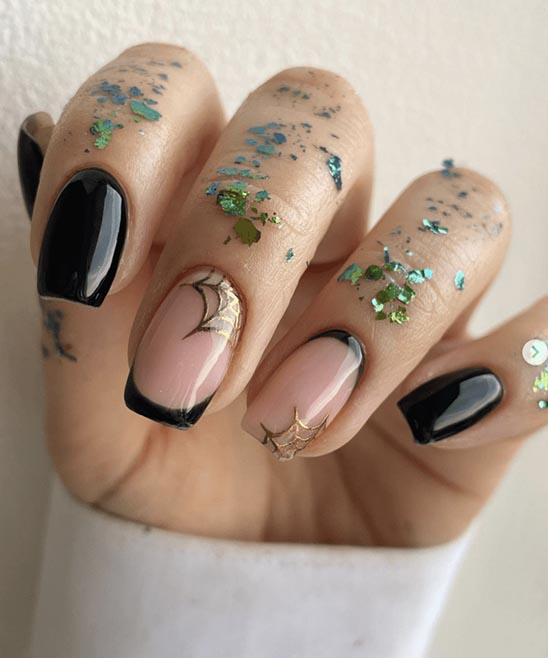 SIMPLE SHORT BLACK NAIL DESIGNS