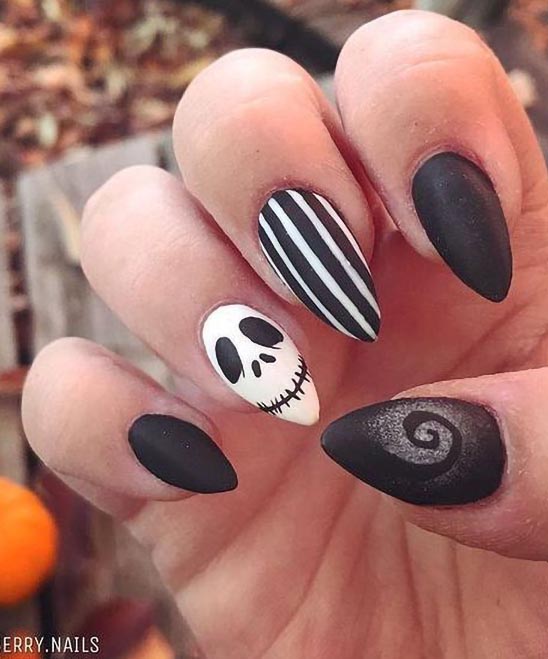 SIMPLE SQUARE NAIL DESIGNS