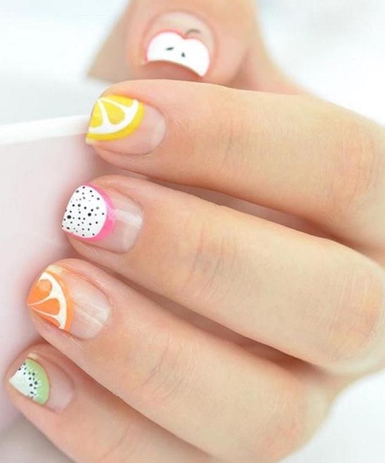 SIMPLE SUMMER COFFIN NAILS
