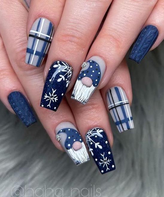 SIMPLE WHITE CHRISTMAS NAILS