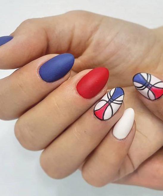 SIMPLE WINTER NAIL DESIGNS