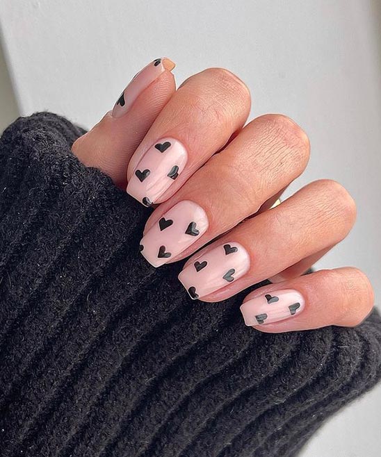 VALENTINE'S DAY SIMPLE NAILS