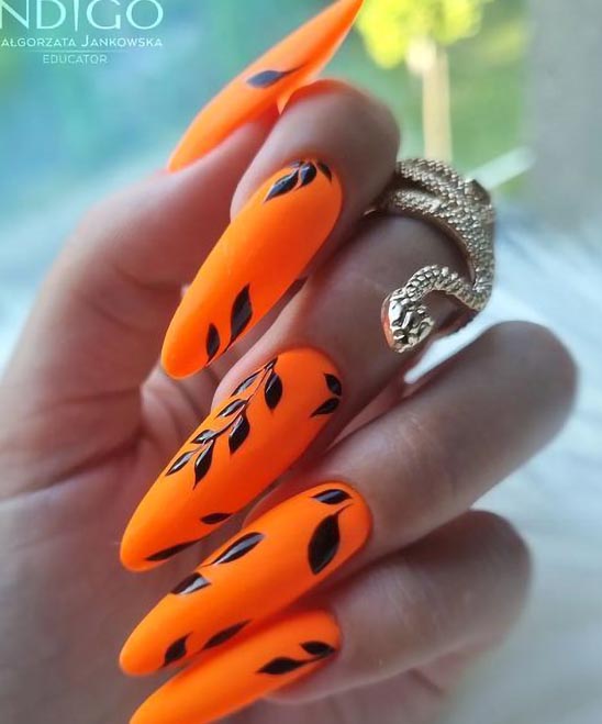 2023 HALLOWEEN NAIL TRENDS