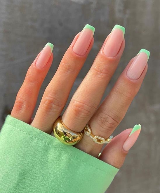 ACRYLIC NAILS COFFIN SHORT