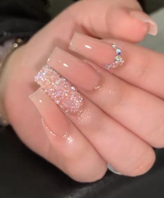 ACRYLIC NAILS SHORT COFFIN