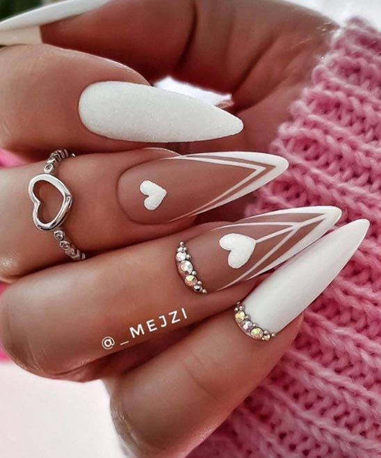 ACRYLIC NAILS WITH WHITE DESIGN
