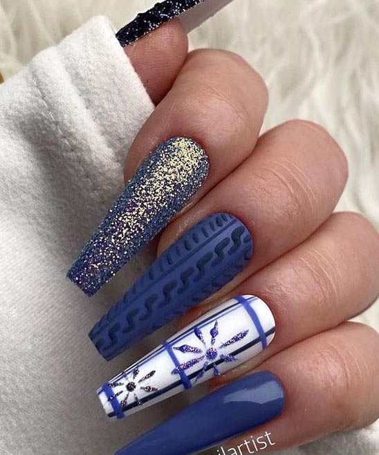 Acrylic Christmas Nails Designs