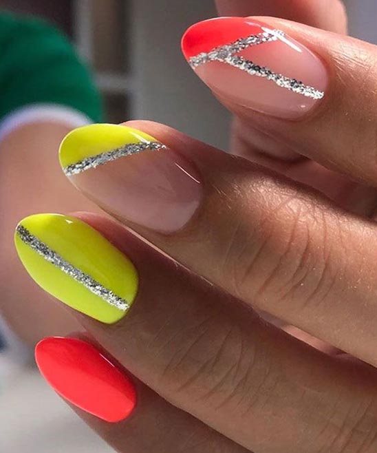 Acrylic Nail Designs Red and Green