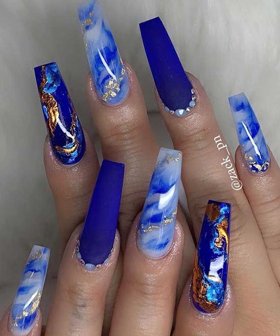 BLACK SHORT COFFIN NAILS