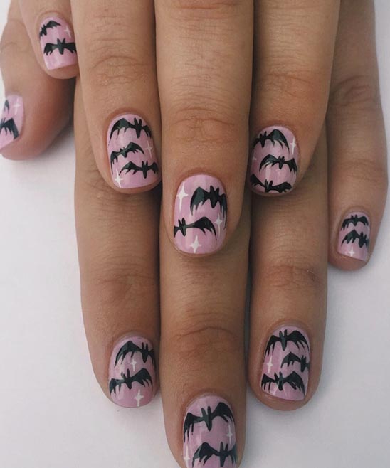COFFIN CLASSY HALLOWEEN NAILS