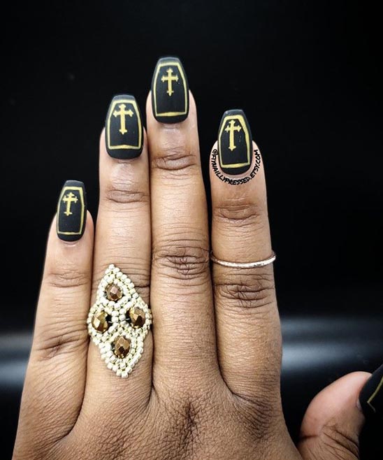 CUTE HALLOWEEN COFFIN NAILS