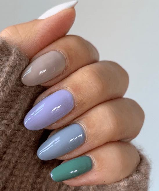 Christmas Designs on Acrylic Nails