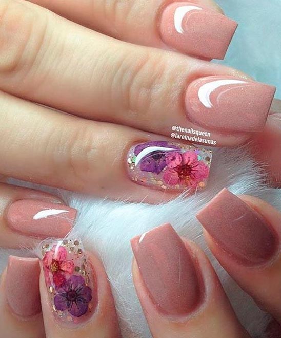 MATTE SHORT COFFIN NAILS