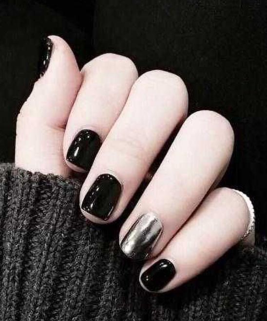 NUDE AND BLACK NAIL DESIGNS 2023