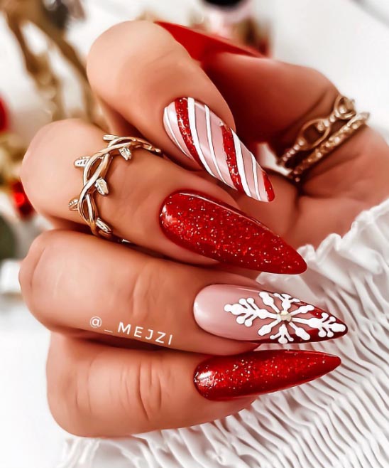 Red Glitter Christmas Nail Designs
