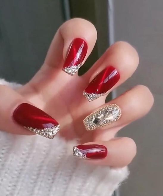 Red and 2white Christmas Nail Design