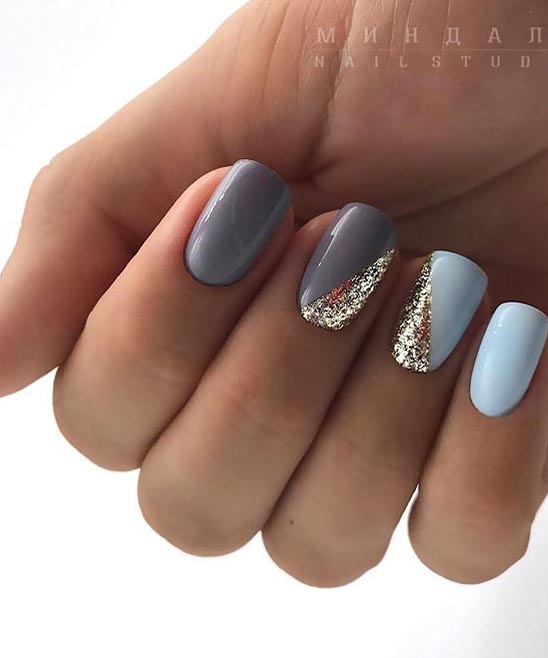 SHORT COFFIN ACRYLIC NAILS BLACK