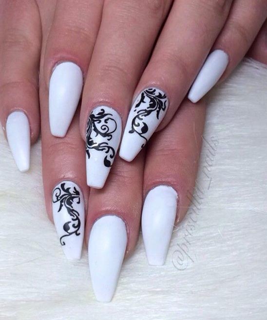 SHORT COFFIN ACRYLIC NAILS CAT DESIGN