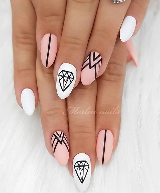 SHORT COFFIN ACRYLIC NAILS GLITTER