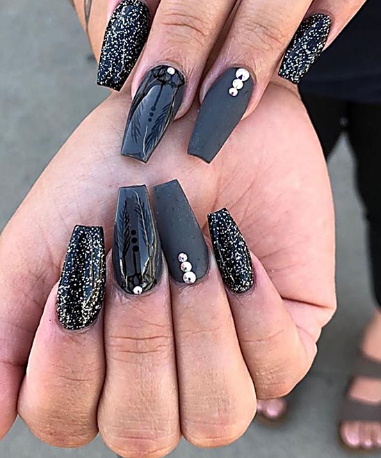 Create Drama with Black Matte Nails - Today I Might...