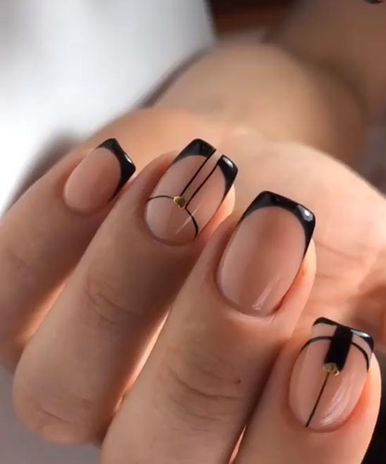 SHORT COFFIN BLACK NAILS