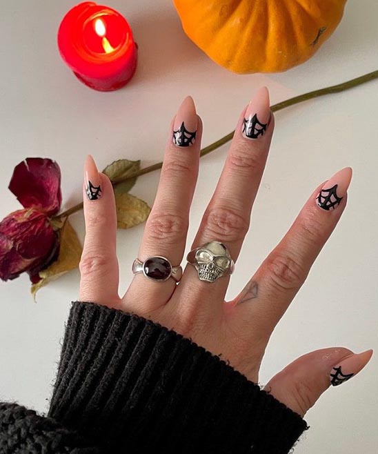 SHORT COFFIN HALLOWEEN NAILS