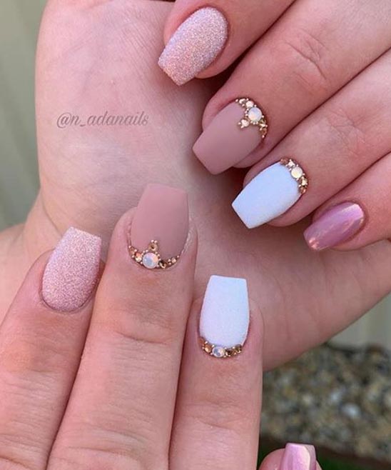 SHORT COFFIN NAILS WHITE