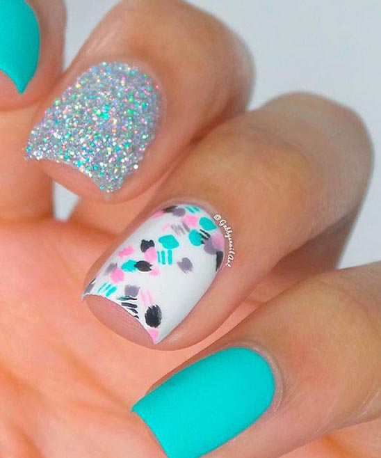 Short White Acrylic Nails With Design
