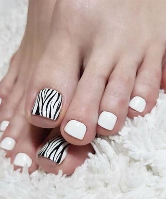 TOE NAIL DESIGNS WHITE AND GOLD