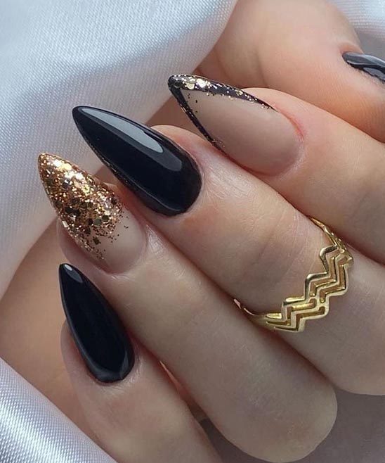Acrylic Nails Coffin Black and Gold
