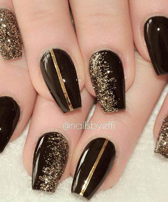 Black and Gold Heart Nails