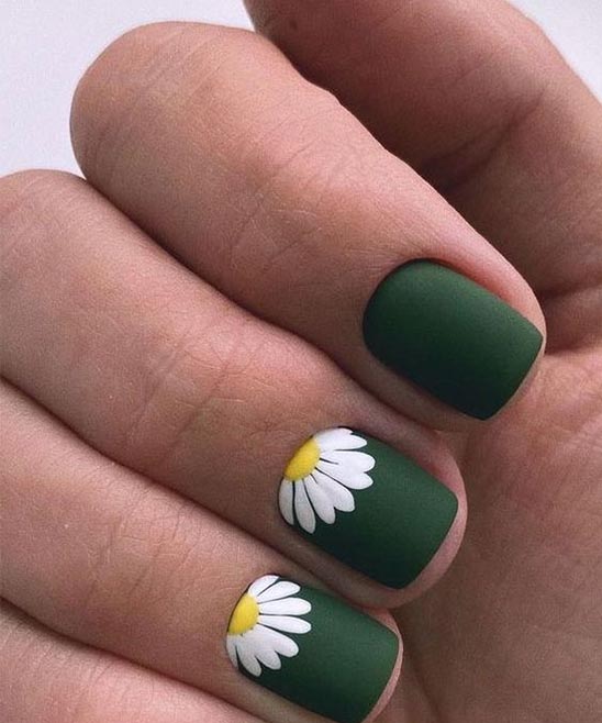 Black and Green Design Nail Art Easy