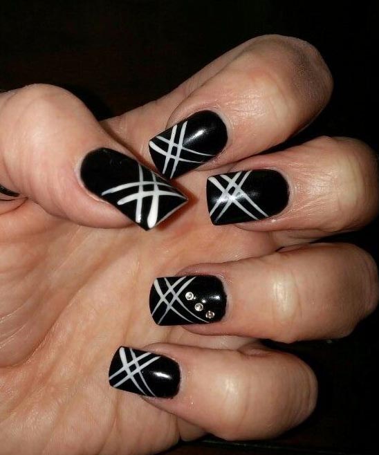 Black and White Valentine Nails