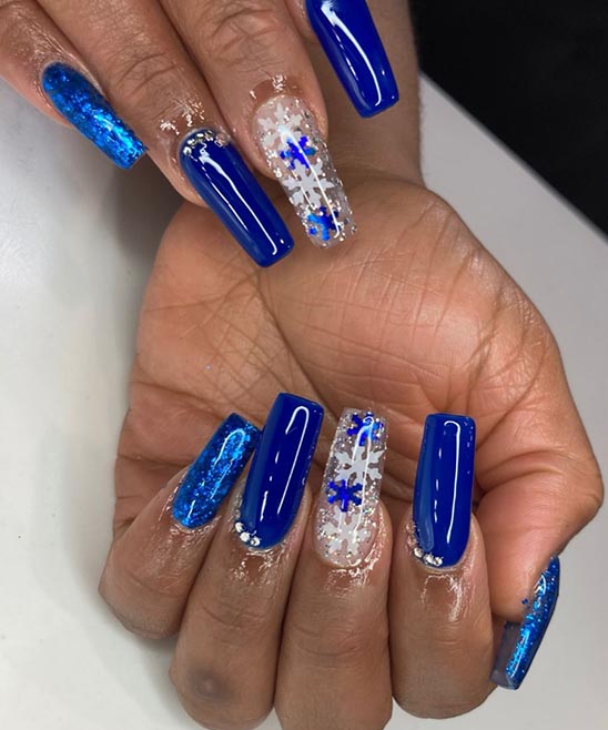 Blue and White Christmas Nail Designs
