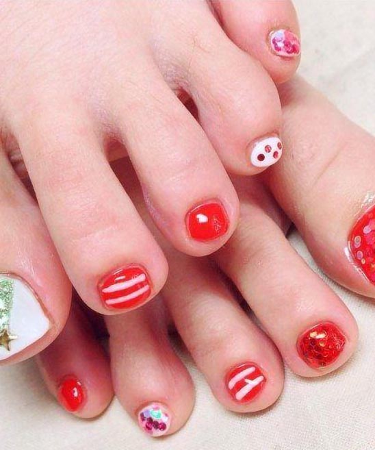 Christmas Nail Designs on Toes