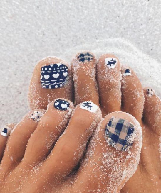 Christmas Nail and Toe Designs